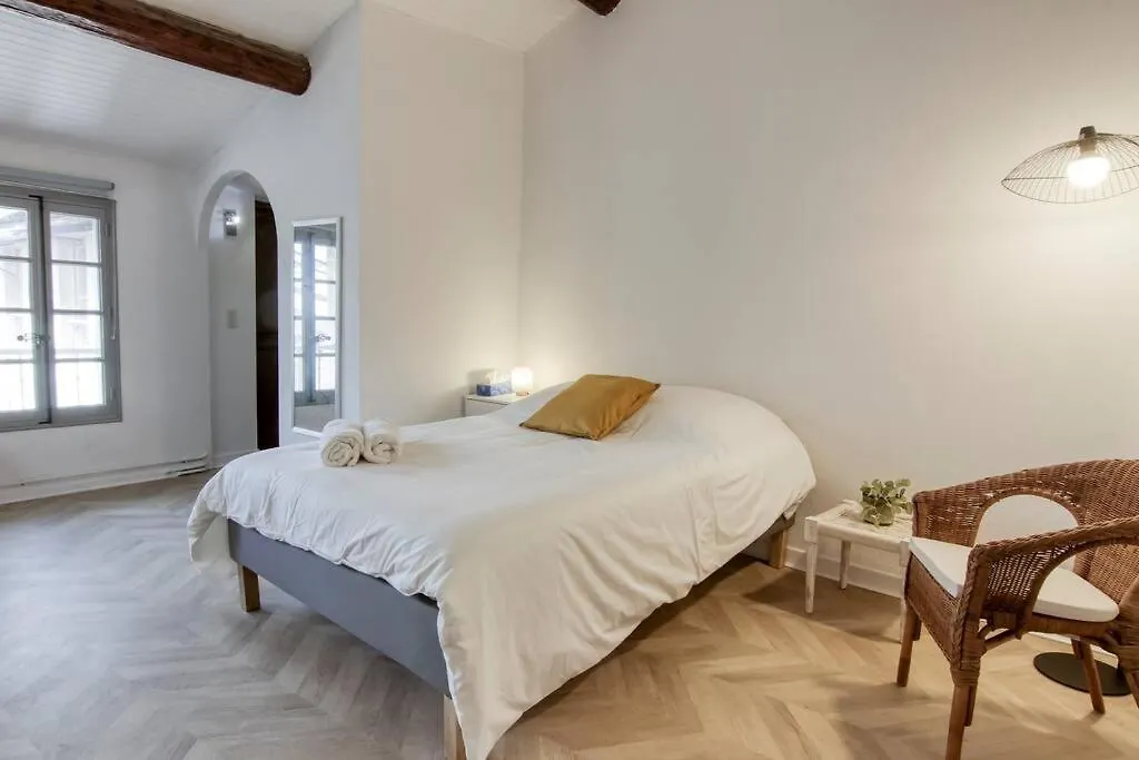 Noa - Mont Piete Studio Intramuros - Avignon